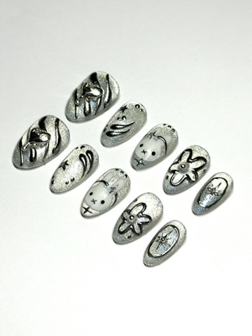 Chrome Miffy nail set